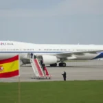 Cancelación de vuelo por viaje del presidente de EE UU a España